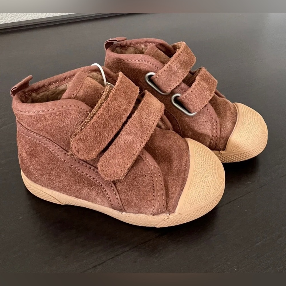 ZARA Suede Faux Fur Lined Bootss Size 18